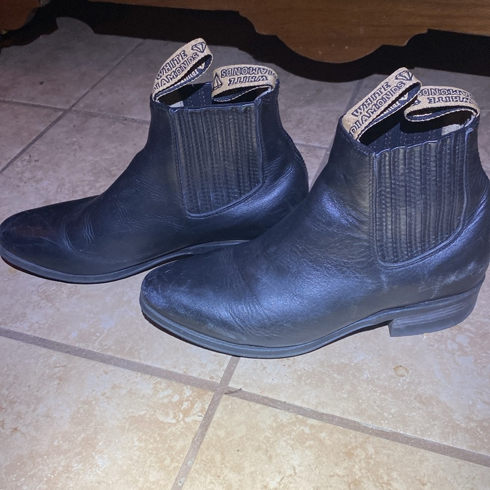 WHITE DIAMONDS leather ankle boot - Picture 2 of 4